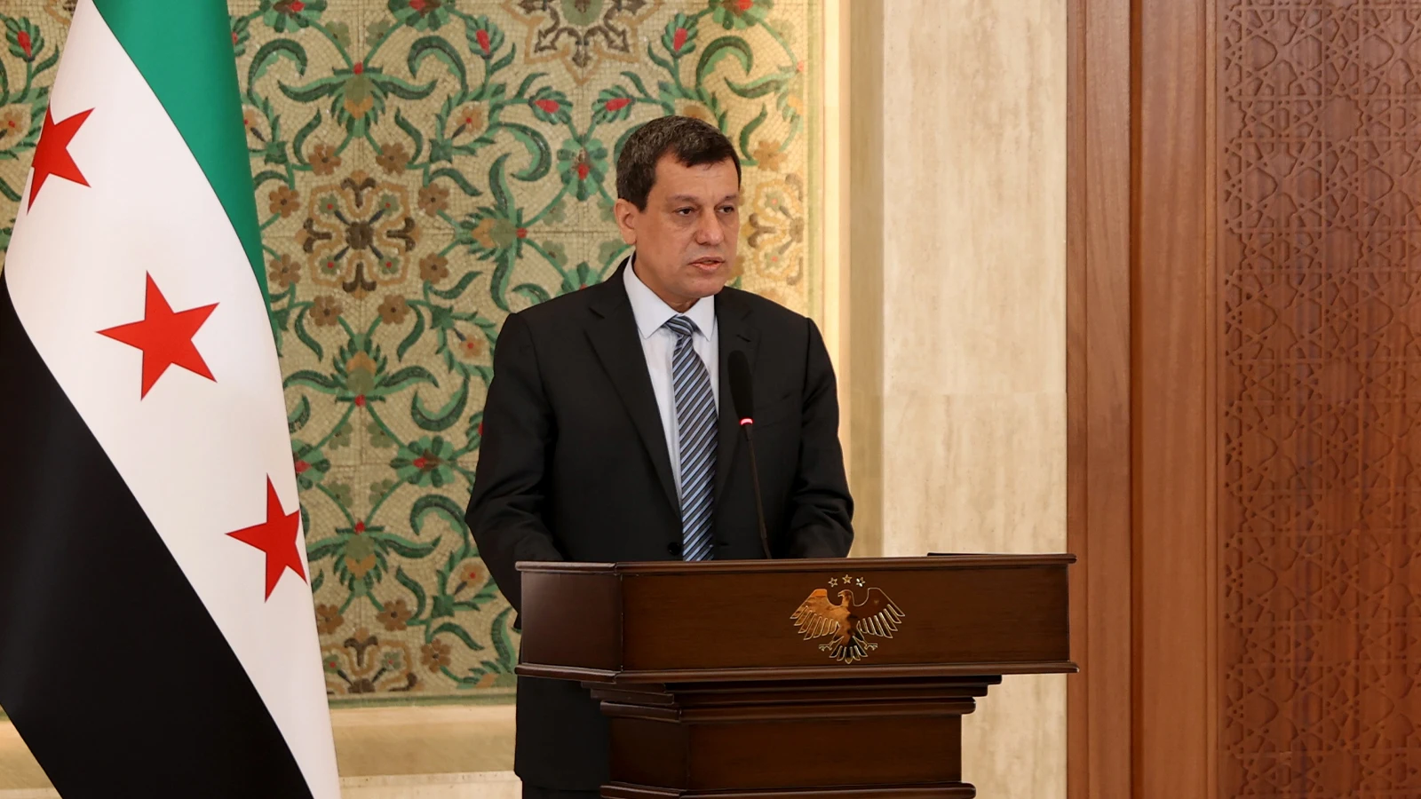 Le président syrien Ahmed Shara a nommé le chef des YPG Mazloum Abdi comme conseiller