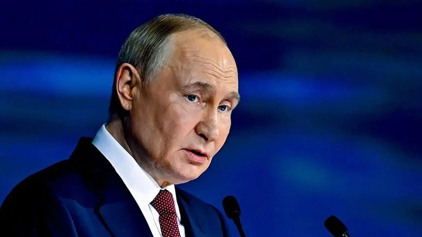 Poutine : « L'Ukraine a ouvert la boîte de Pandore en ciblant notre économie »