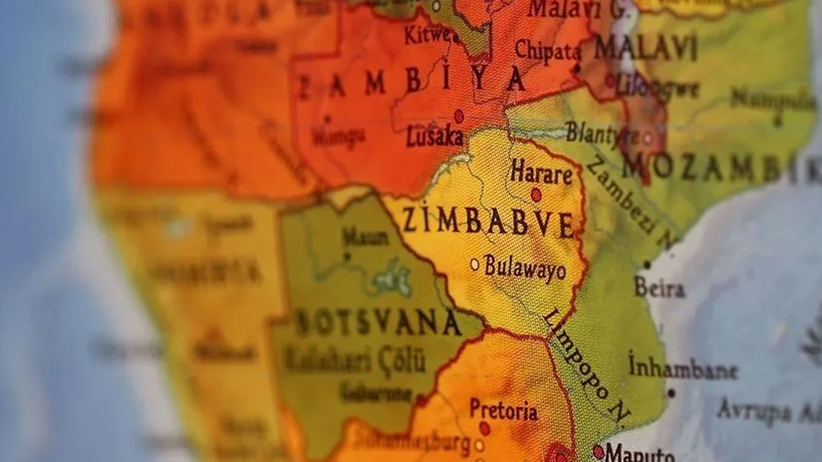 Un ferry à passagers a chaviré au Zimbabwe : 15 personnes sont mortes