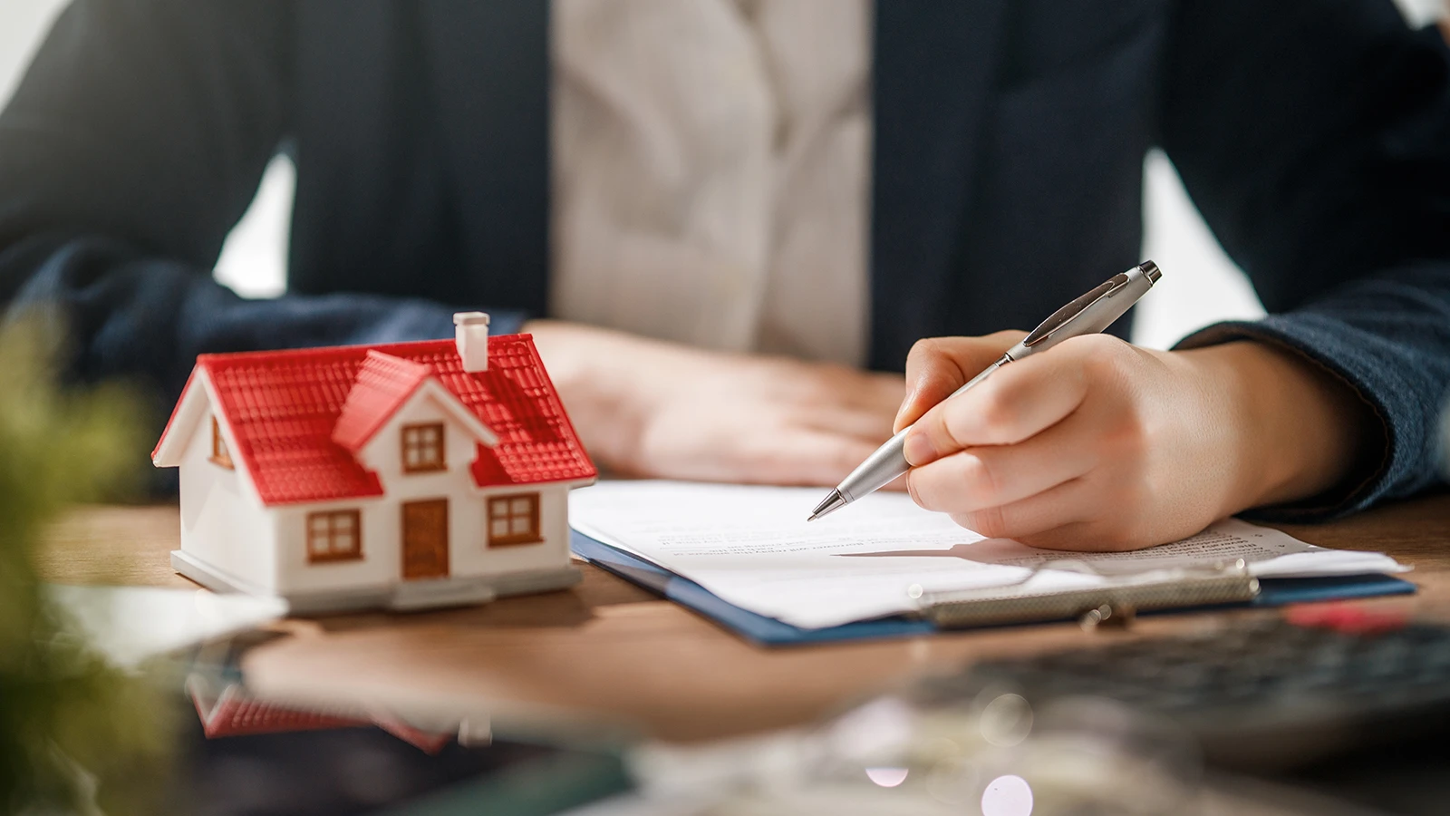 Une nouvelle ère dans les annonces immobilières et de véhicules ! Le ministère l'a arrêté et lui a imposé des amendes