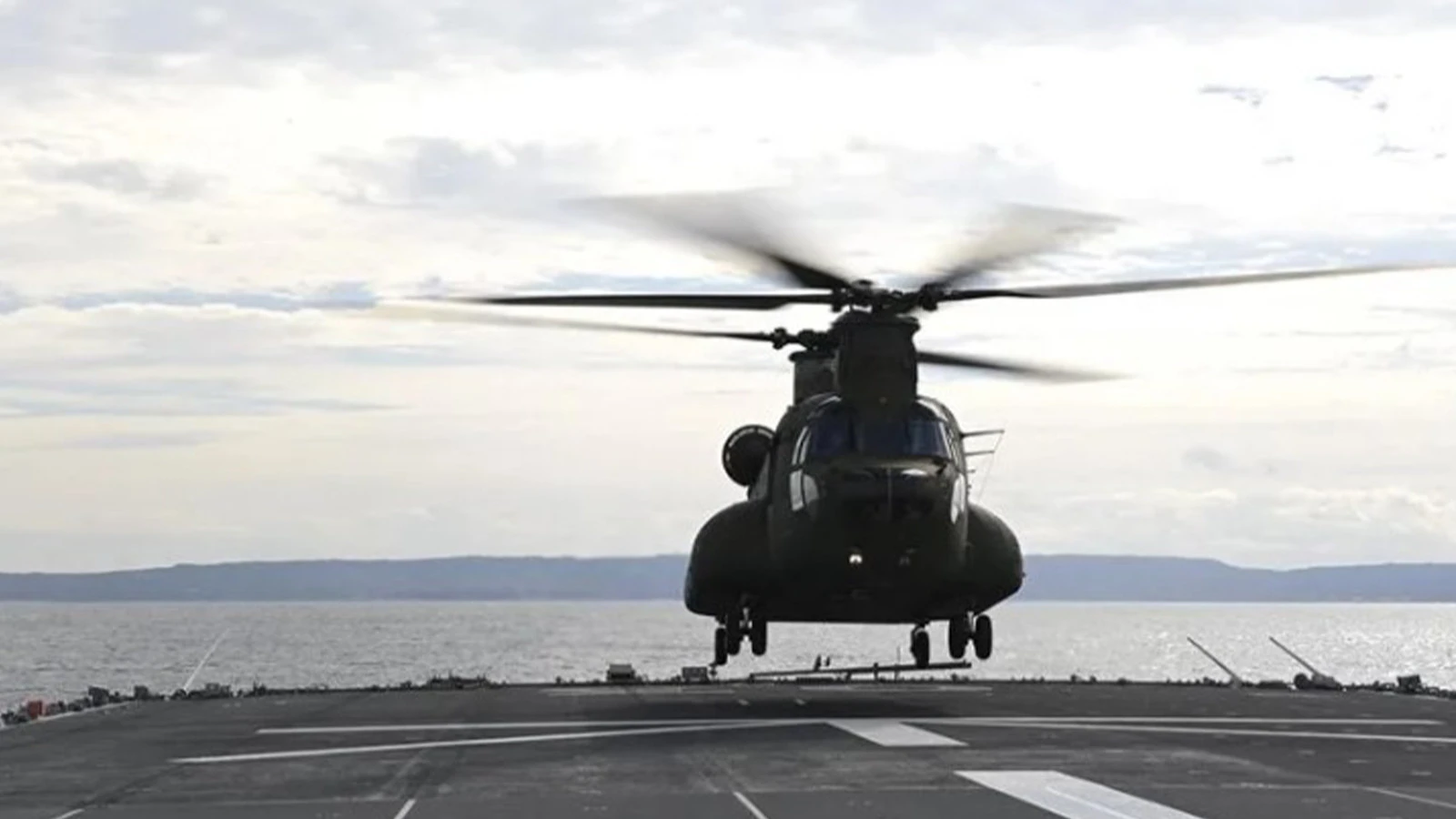 1 an de plus d'expédition ! Délai supplémentaire pour les nouvelles ventes d'armes des États-Unis aux Chypriotes grecs