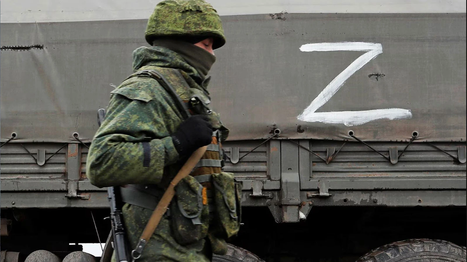 Syndicats racistes d'Azov, Secteur Droit, RIM, Moscou et Kiev