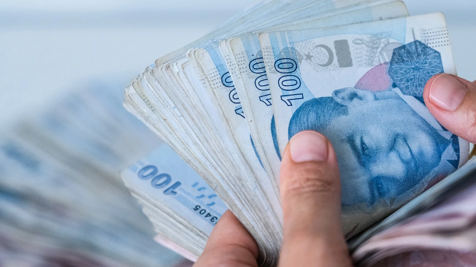 DATES DE DEMANDE DE BOURSE VGM : Quand débutera la demande de bourse de la Direction Générale des Fondations ?