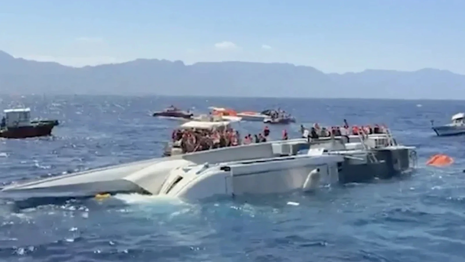 Dernière situation concernant la catastrophe du navire en RTCN : Les corps de 2 autres personnes ont été retrouvés