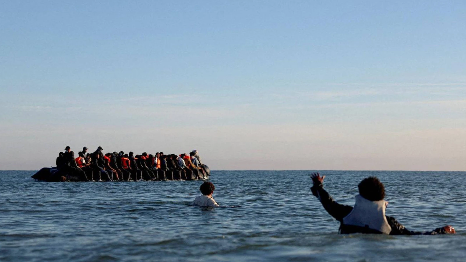Des migrants envoyés d'Angleterre vers la France sont portés disparus : le sort de dizaines d'enfants est inconnu