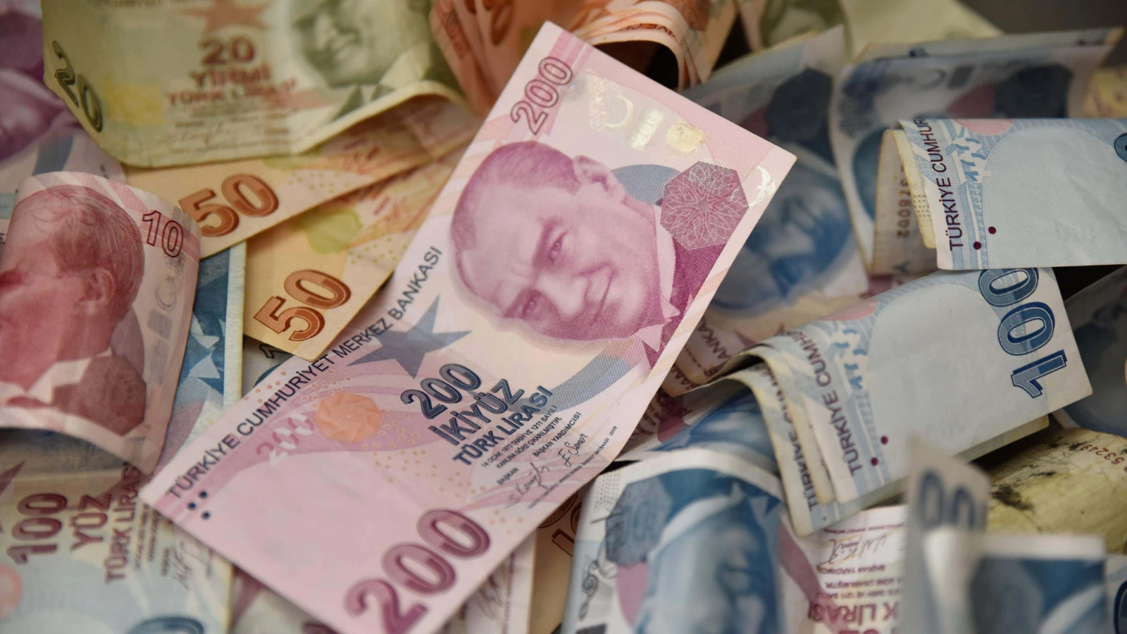 Hedef Holding n'a pas pu payer sa dette de 1,1 milliard de lires