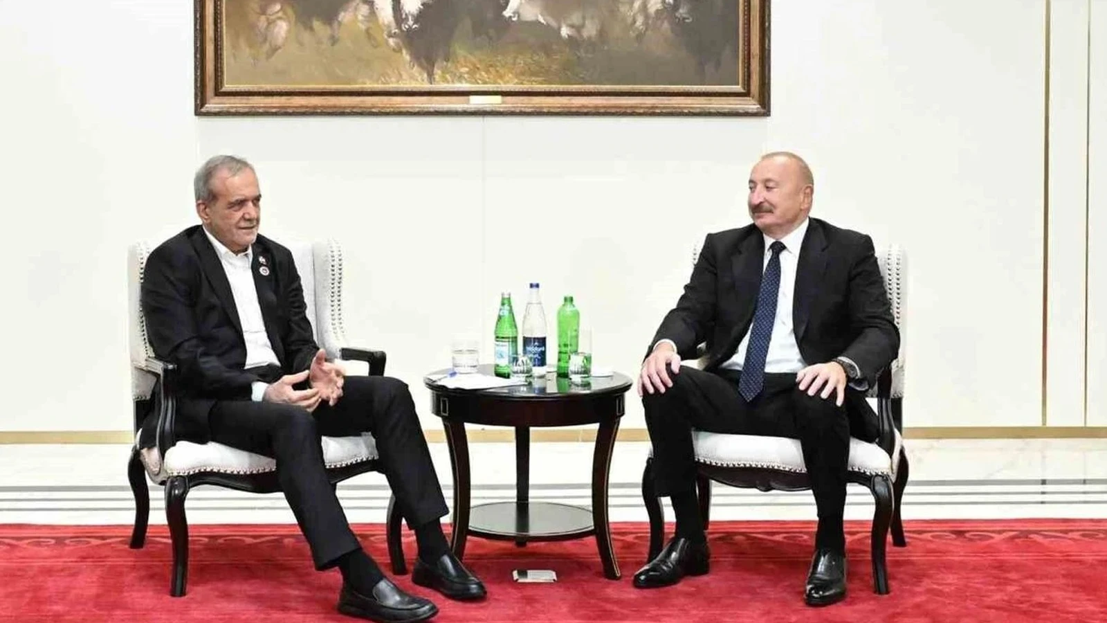 La conversation turque entre Aliyev et Pezeshkiyan a laissé des traces à Bichkek
