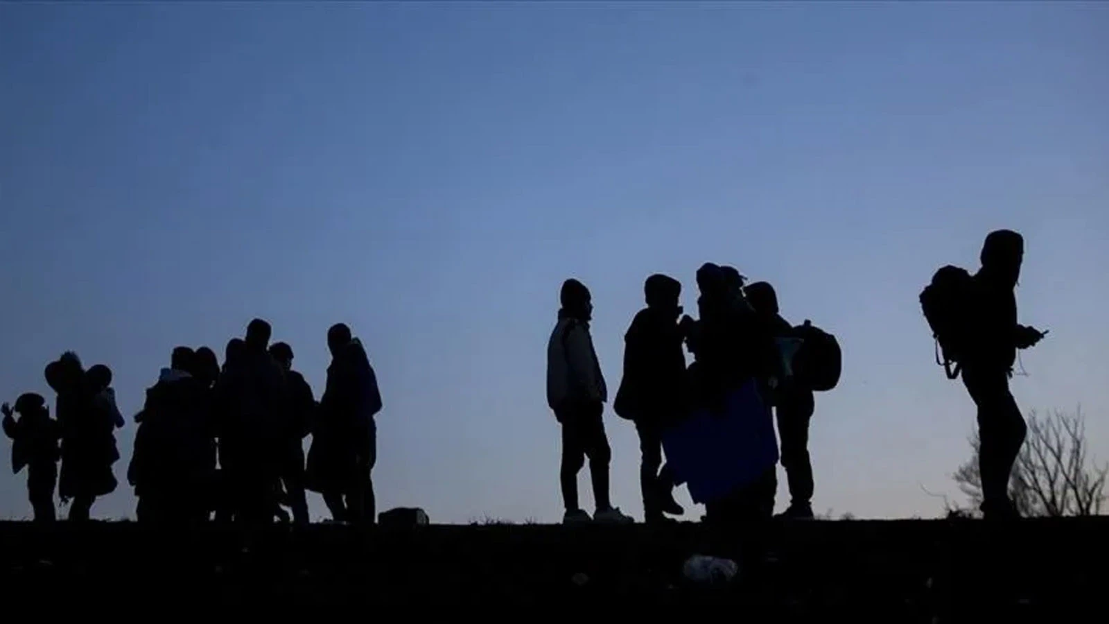 La crise climatique a mobilisé 5 pays insulaires : les plans d'évacuation de la population sont en vigueur