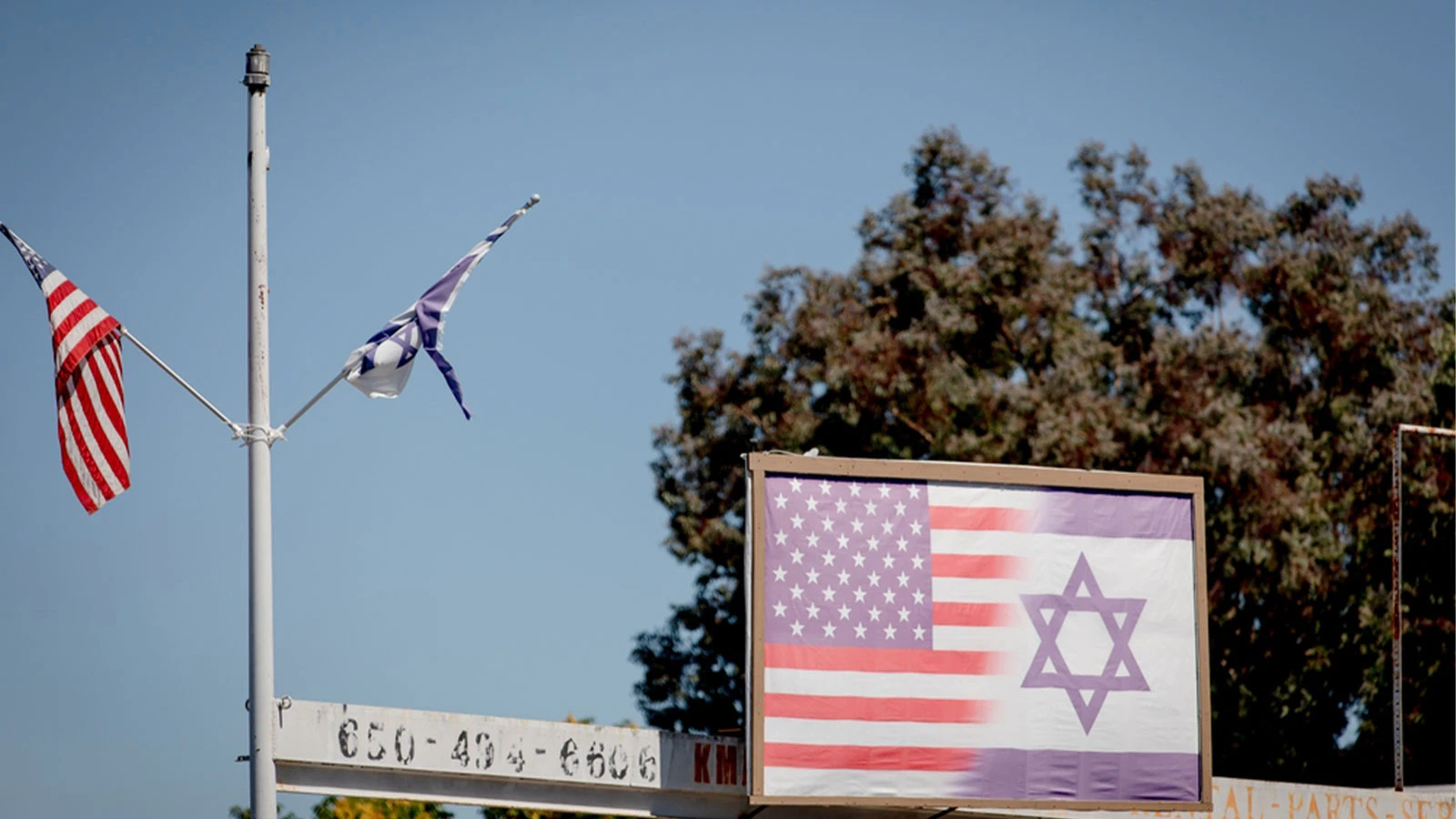 L’histoire montre le contraire : « Les décisions ne se prennent pas aux États-Unis », a-t-il déclaré.