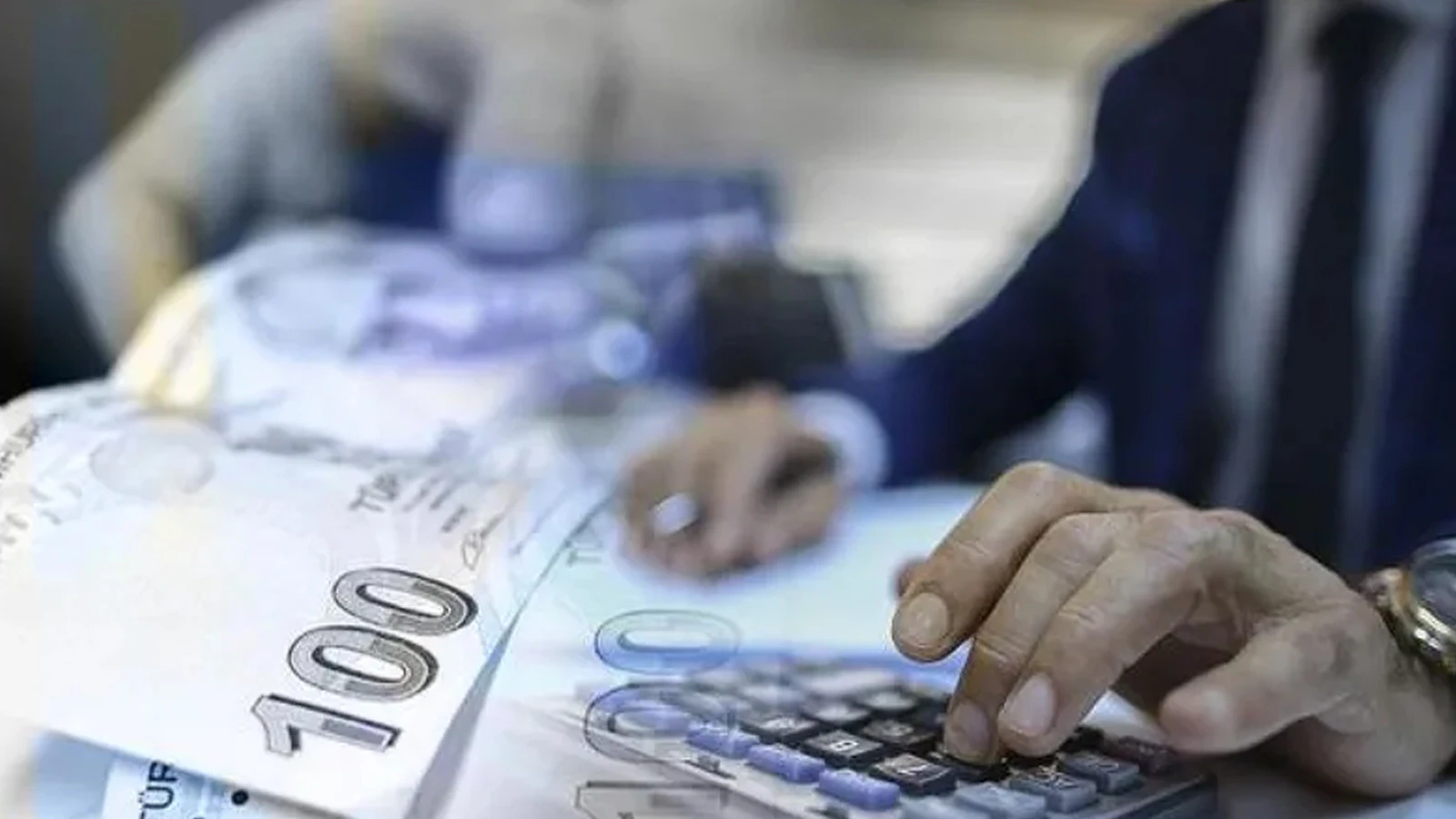 L'augmentation du salaire minimum modifiera 7 paiements à la fois