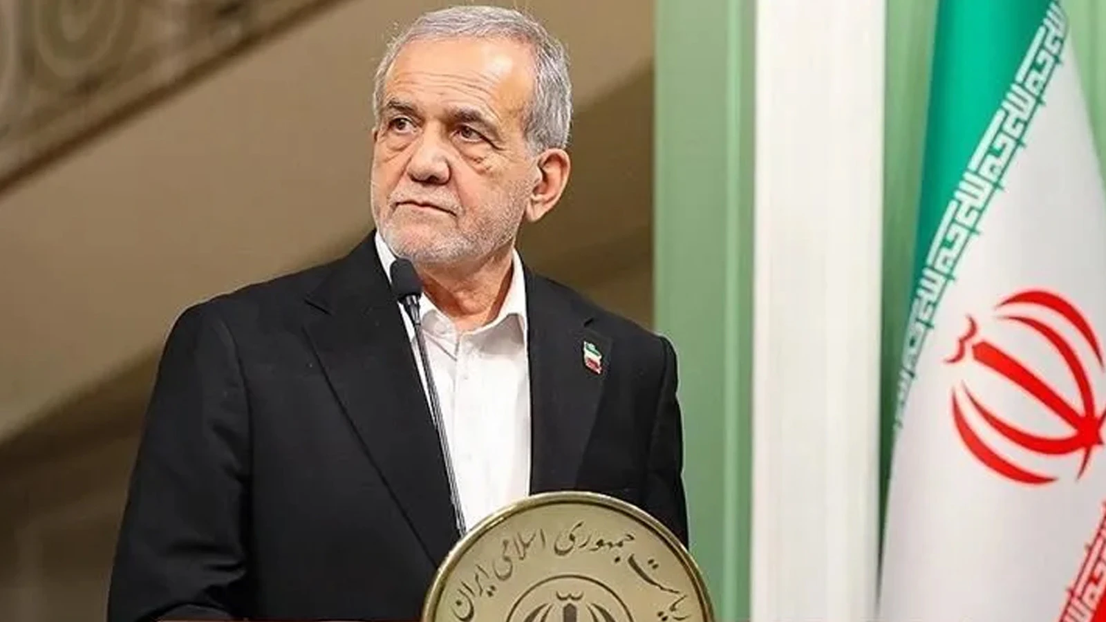 Président iranien Pezeshkian : on ne peut pas fermer toutes les routes et parler de négociations