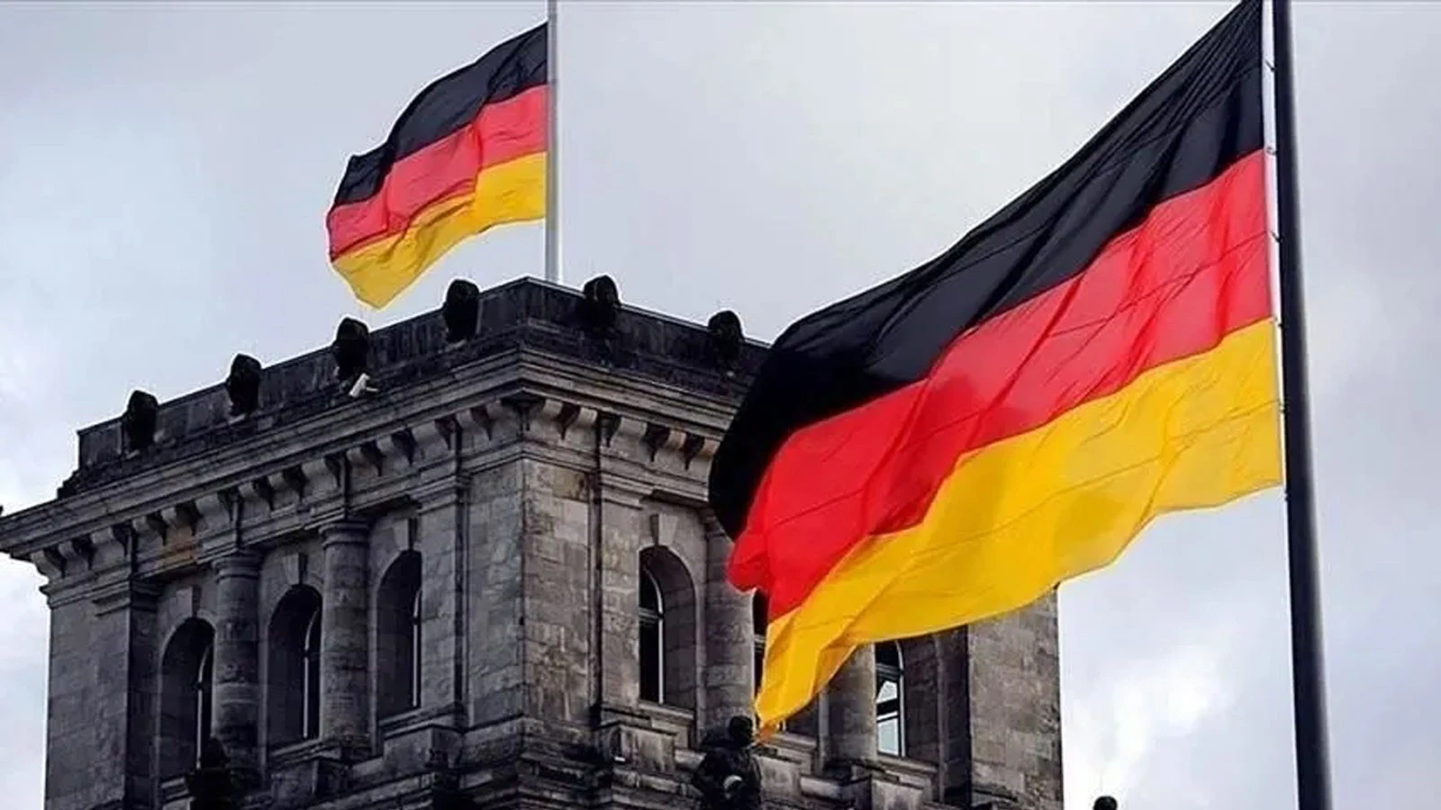 Un véhicule a percuté une foule en Allemagne : il y a des blessés